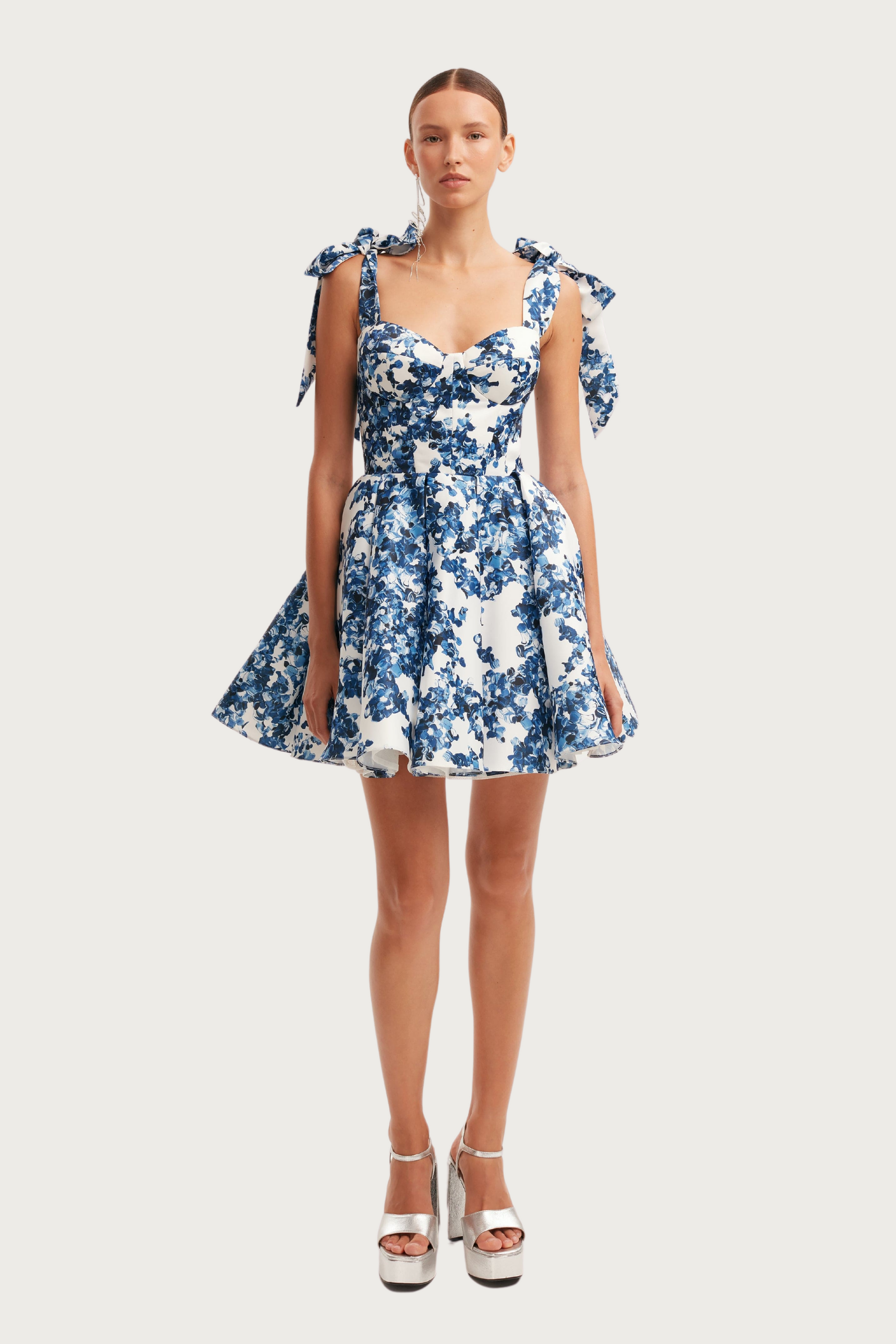 vestido Naina